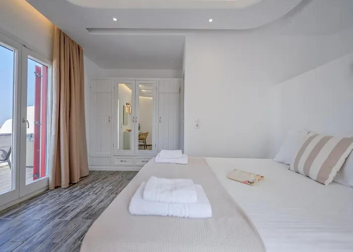 Depis Luxury * Plaka (Naxos)