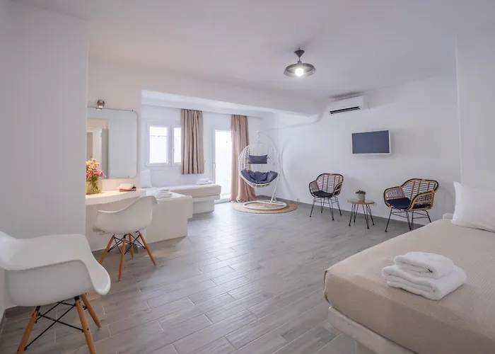 Depis Luxury * Plaka (Naxos)