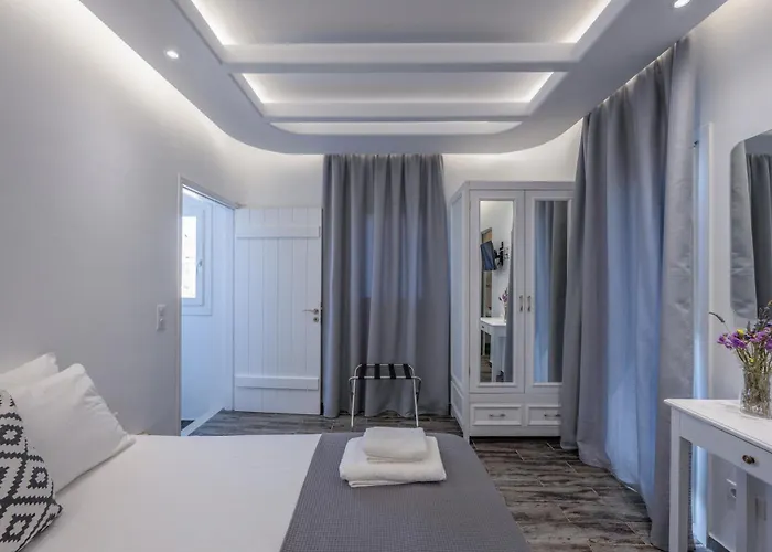 Depis Luxury Plaka (Naxos)