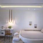Depis Luxury Naxos Apartmán *