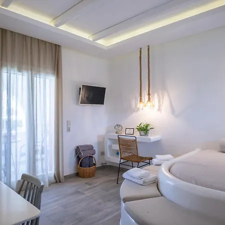 Depis Luxury Naxos Apartment *