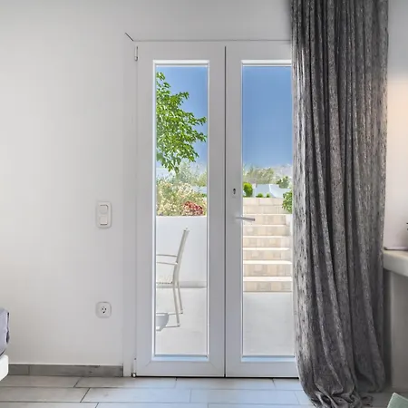 Depis Luxury Naxos Plaka (Naxos)